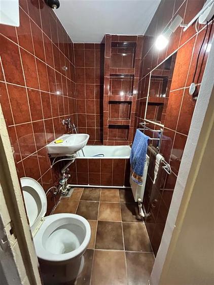 Apartament cu 2 camere decomandat în Viziru 1