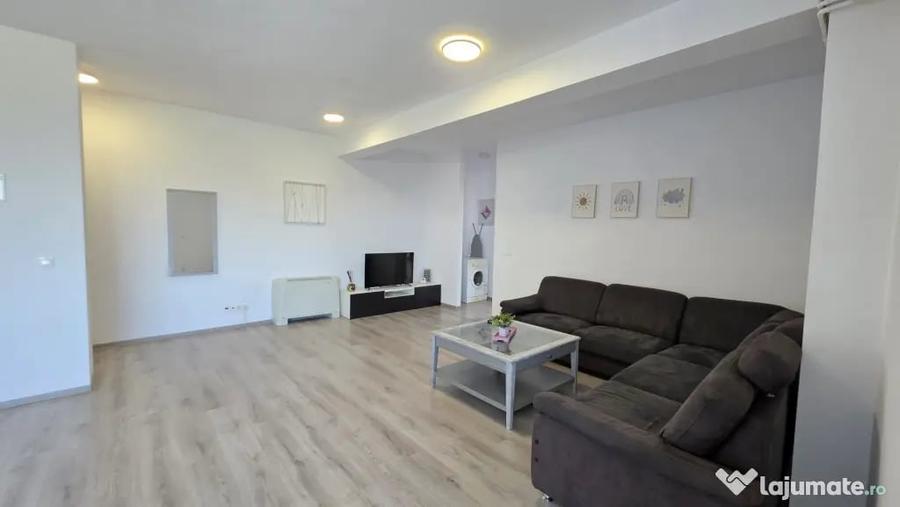 Apartament cu 2 camere semidecomandat în Torontalului