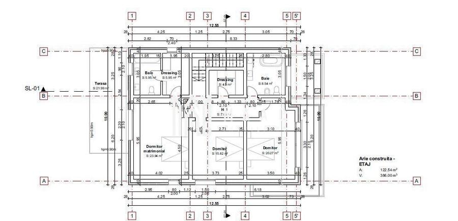 Casă cu 4 camere în Exterior Vest