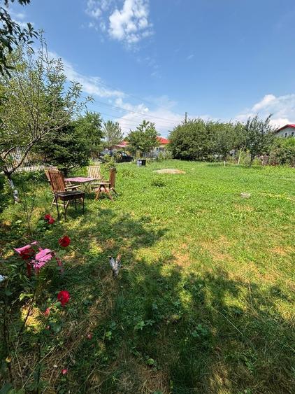 Casă cu 4 camere în Urleta