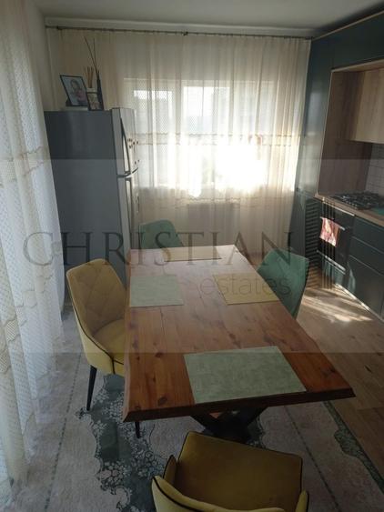 Apartament cu 4 camere decomandat, mobilat în Timișoara