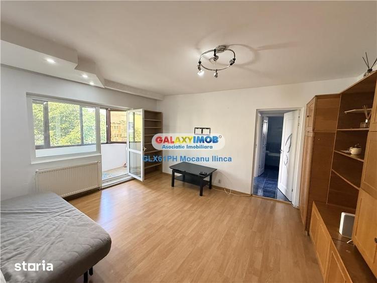 Apartament cu 2 camere semidecomandat, mobilat în Vest