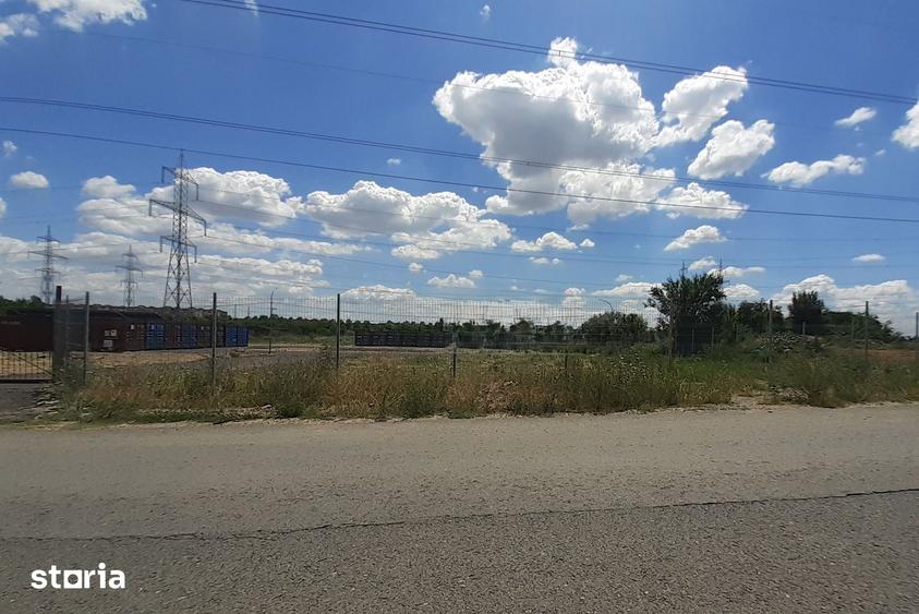 Spațiu comercial, de 1,000 mp, în Sălăjan
