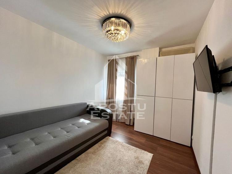 Apartament cu 5 camere decomandat, mobilat în Dorobanților