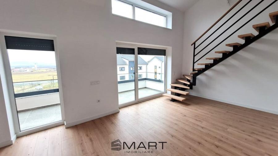 Apartament cu 3 camere semidecomandat în Central