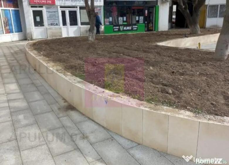 Spațiu comercial, de 163 mp, în Central
