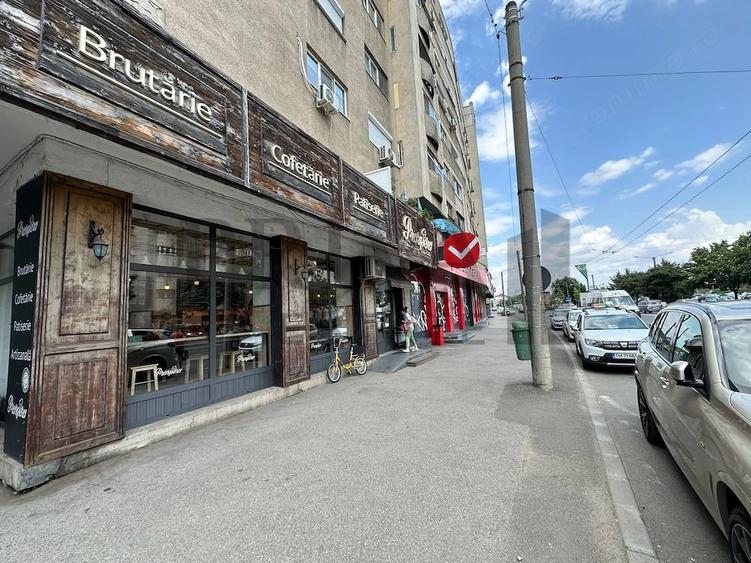 Apartament cu 4 camere decomandat în Simion Bărnuțiu