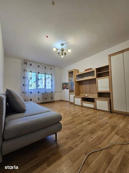Apartament cu 2 camere decomandat în Lăpuș Argeș