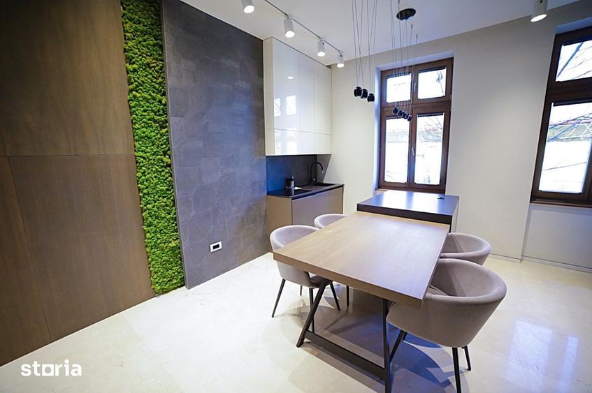 Apartament cu 3 camere în Centrul Istoric