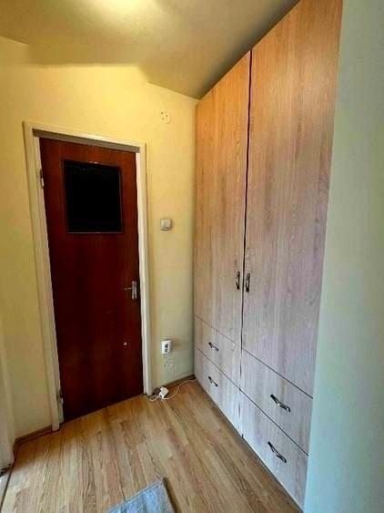 Apartament cu 3 camere decomandat, mobilat în Drumul Taberei