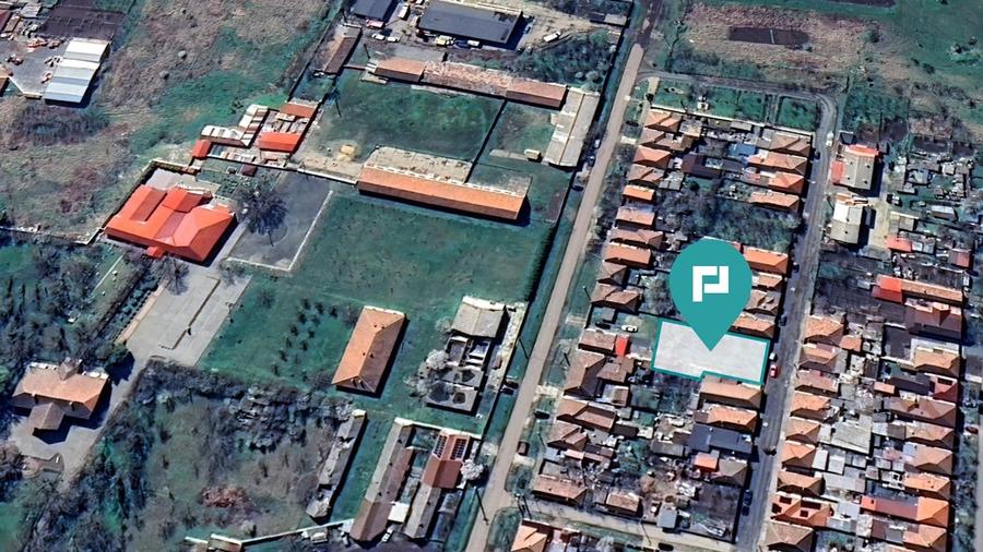 Teren Construcții intravilan de 671 mp, în Fântânele