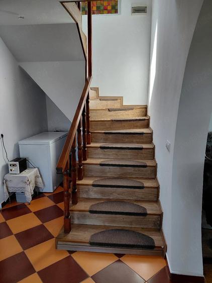 Casă cu Teren 1062 Mp în Oituz