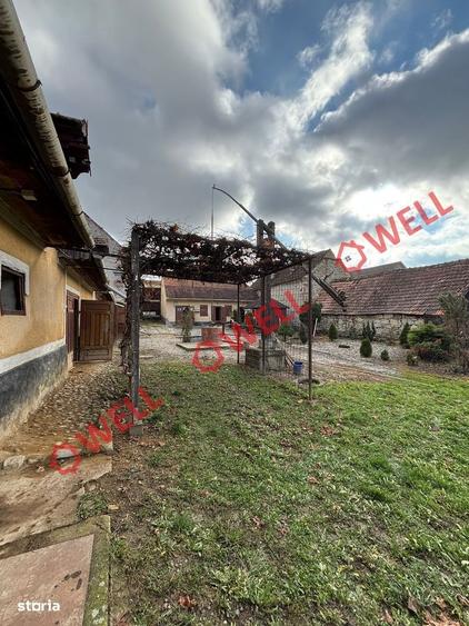 Casă cu 2 camere cu Teren 2819 Mp în Cața