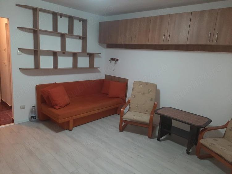 Persoana fizica dau in chirie garsoniera pe Strada Detunata - 9