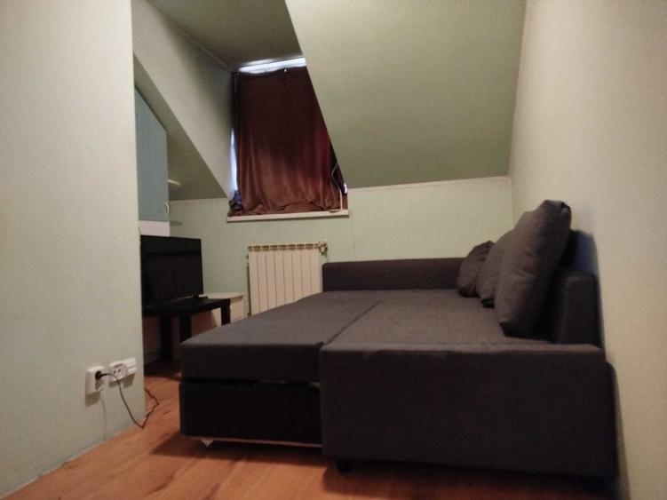 Casă cu 4 camere cu Teren 900 Mp în Central