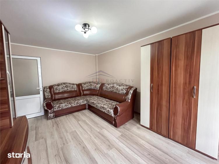 Apartament cu 3 camere în George Enescu