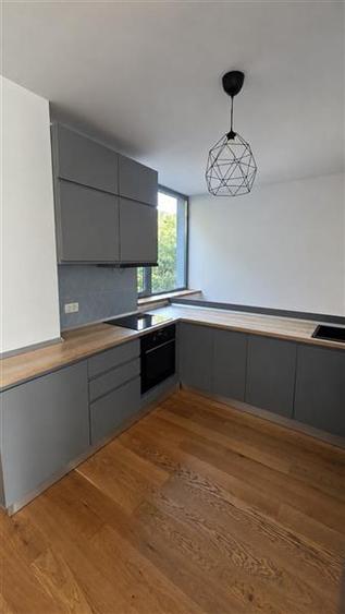 Apartament cu 2 camere decomandat, mobilat în Eminescu