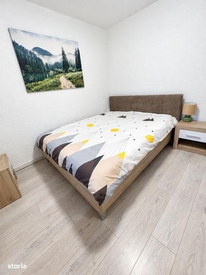 Apartament cu 3 camere semidecomandat în Turnișor