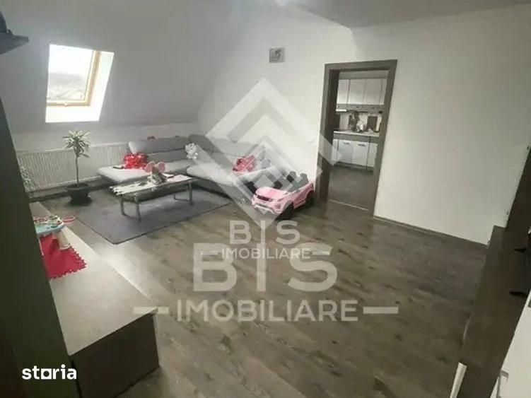 Apartament cu 4 camere decomandat în Calea Moldovei