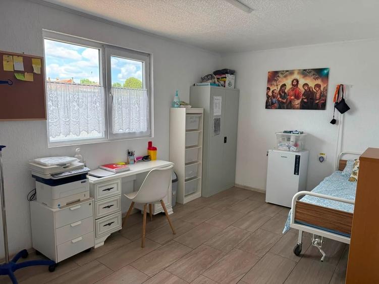 Casă cu 30 camere cu Teren 2150 Mp în Central