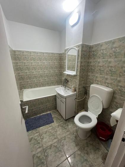 Garsonieră decomandată în Sânmartin