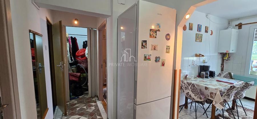 Se vinde apartament cu 2 camere, zona Mihai Viteazu - 4
