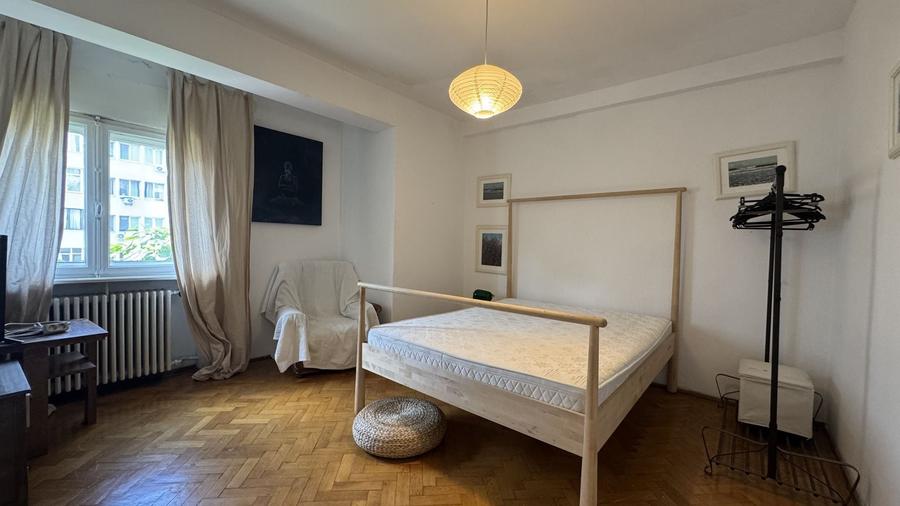 Apartament cu 2 camere semidecomandat, mobilat în Gara de Nord