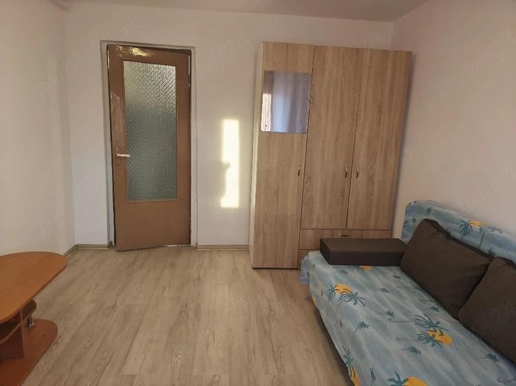 Garsonieră nedecomandată în Apărătorii Patriei