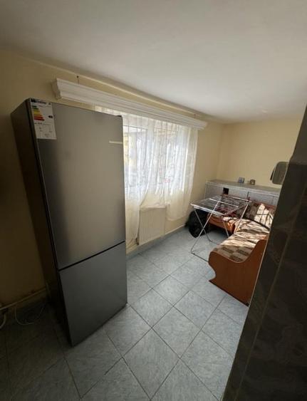 Apartament 2 camere, 45 mp, zona Spital - Bals - 5