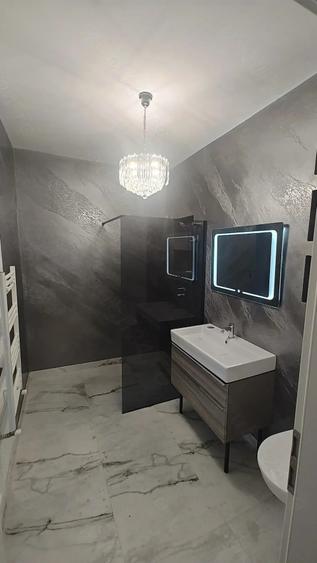 Casă cu 5 camere cu Teren 410 Mp în Pasărea