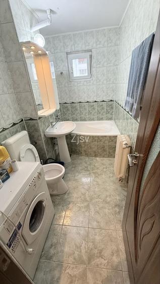 Inchiriez apartament zona centrala
