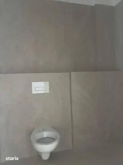 Spațiu comercial, de 84 mp, în Central
