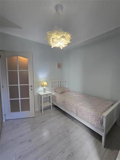 Apartament cu 4 camere decomandat în Cișmigiu