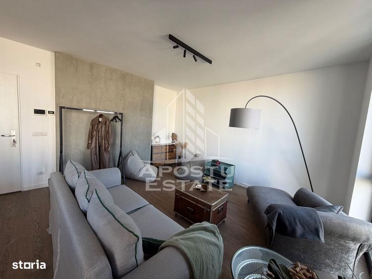 Apartament cu 3 camere, mobilat în Take Ionescu