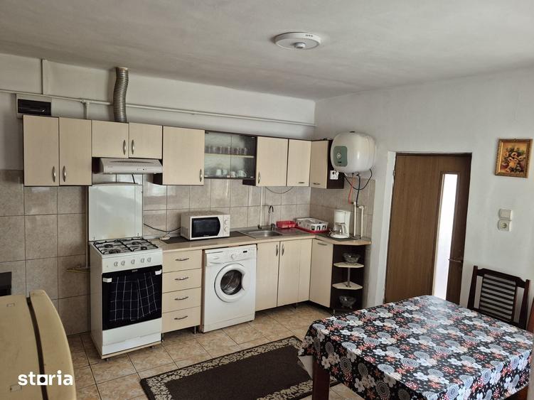 Casă cu 4 camere decomandat cu Teren 486 Mp în Șona
