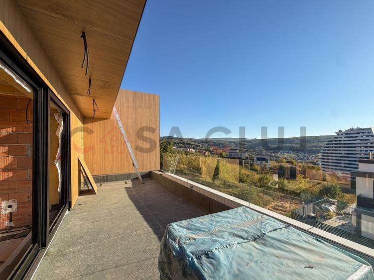 Duplex cu 4 camere cu Canalizare în Zorilor