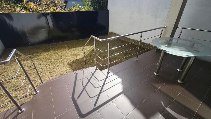 Casă individuală cu 3 camere cu Canalizare în Cantacuzino