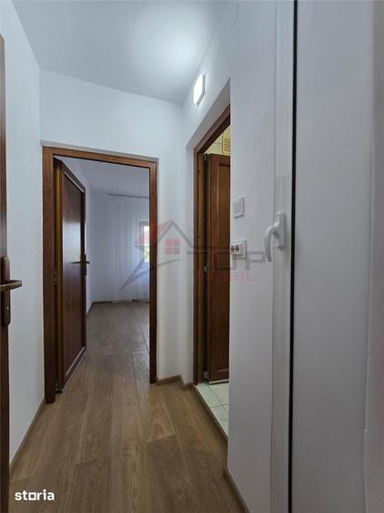 Zimbru - Tigarete, 3 camere decomandat 81mp, bloc din 91 - 7