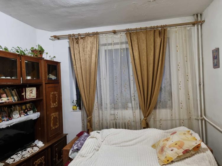 Apartament semidecomandat în Tractorul