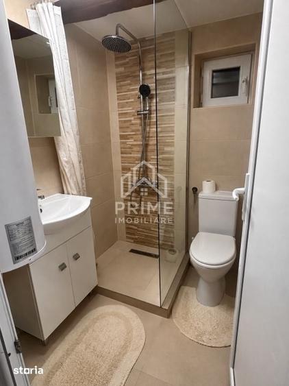Casă cu 1 camere cu Teren 2800 Mp în Berghin