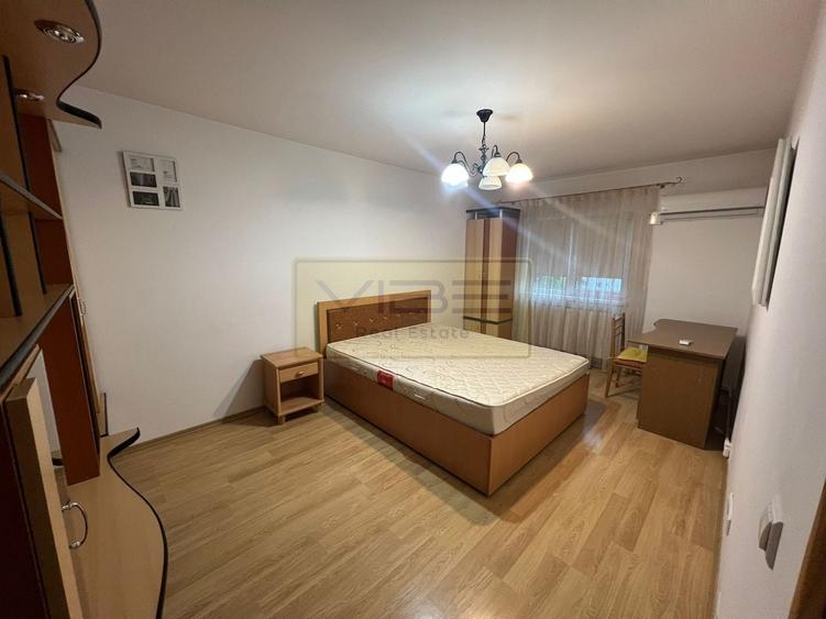 Apartament cu 3 camere decomandat, mobilat în Păcurari