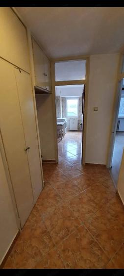 Garsonieră decomandată în Lujerului