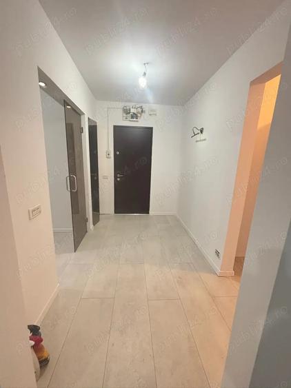 Apartament cu 3 camere decomandat în Brâncoveanu
