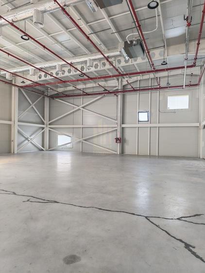 Spațiu industrial, de 587 mp, în Central