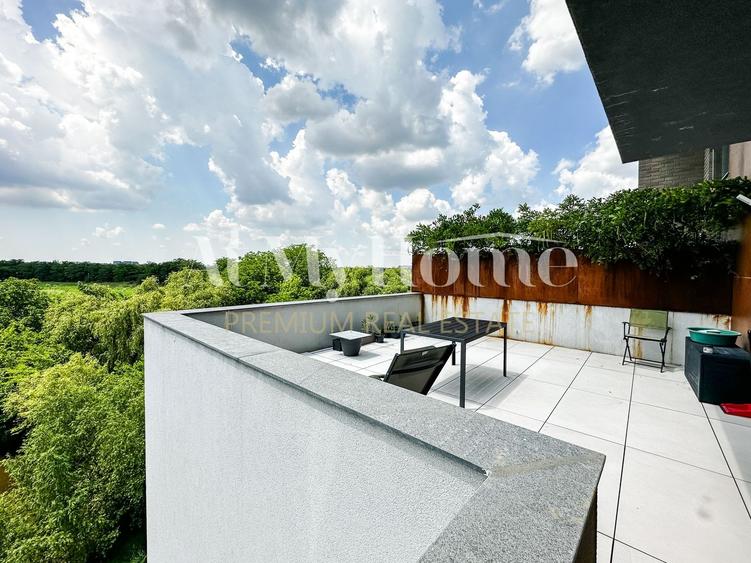 Apartament cu 4 camere decomandat, mobilat în Iancu Nicolae