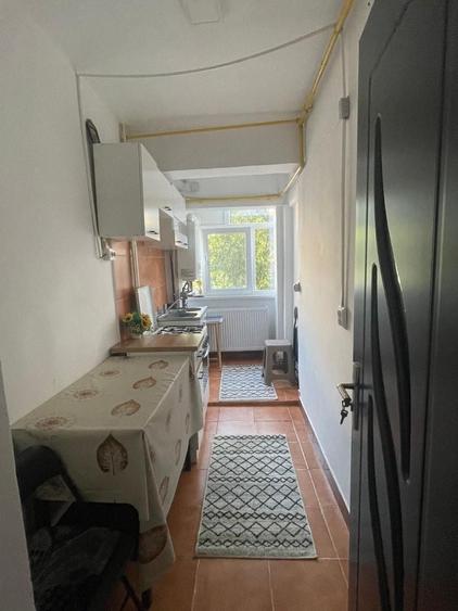 Garsonieră decomandată în Găvana