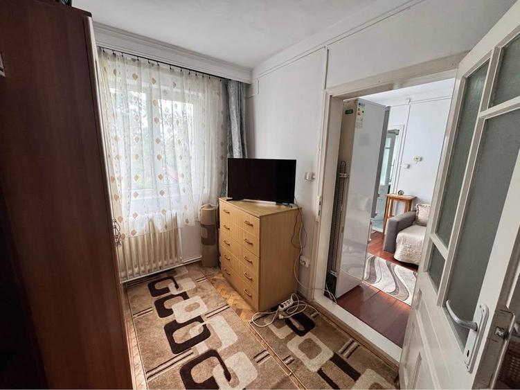 Apartament cu 2 camere nedecomandat în Tătărași