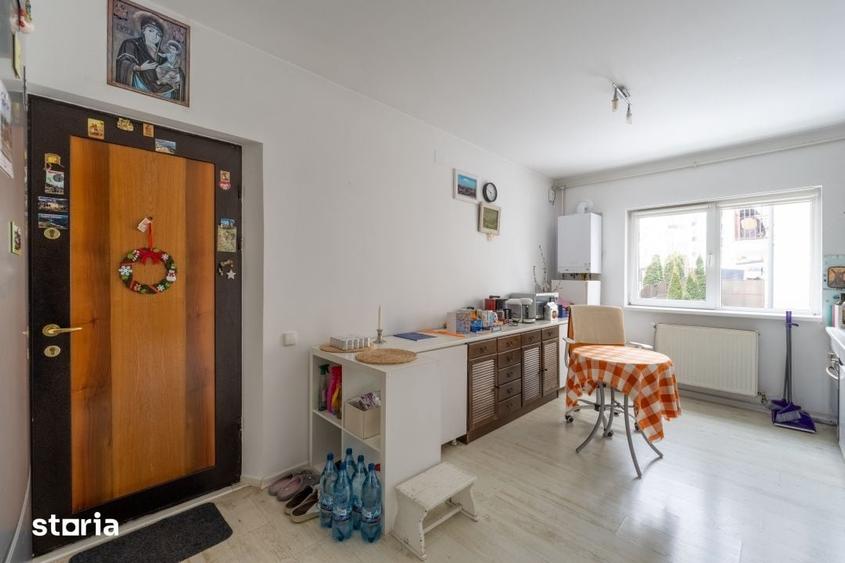 Apartament cu 3 camere în Bună Ziua