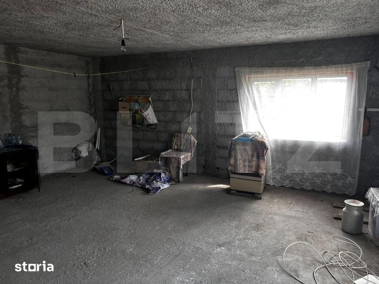Casă cu 4 camere cu Teren 470 Mp în Cernele