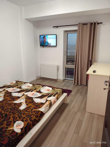 Apartament cu 2 camere decomandat în Exterior Vest
